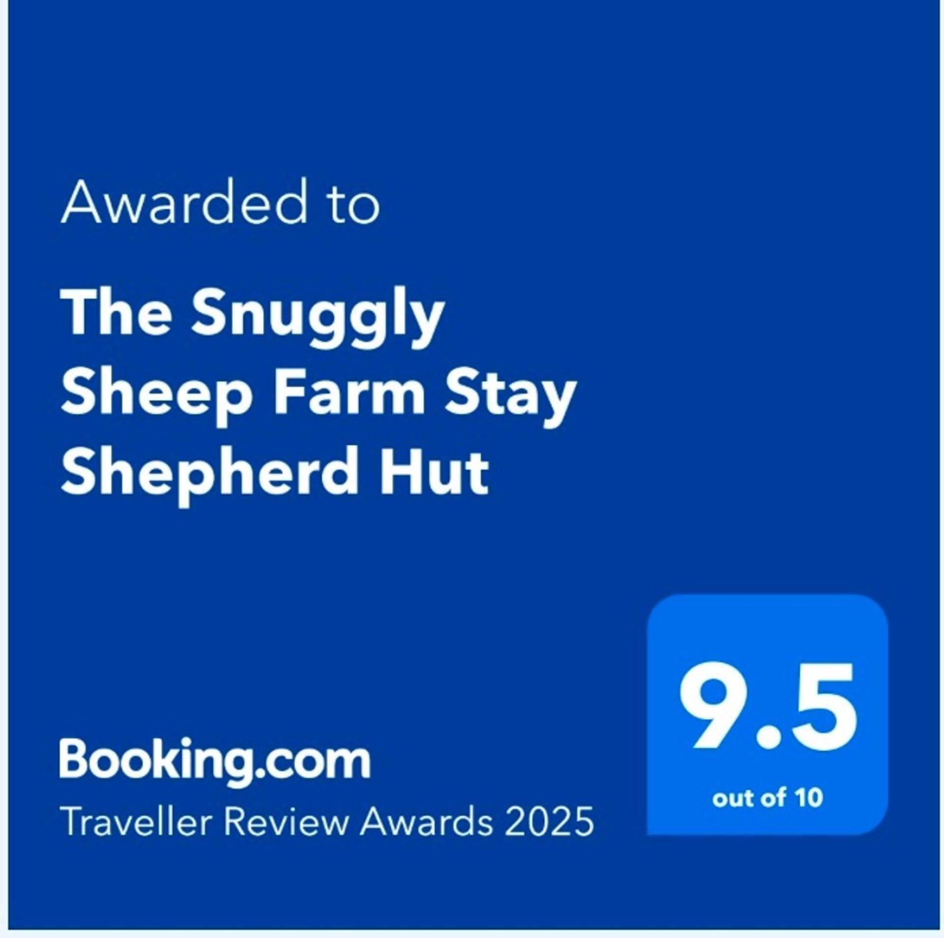 The Snuggly Sheep Shepherd Hut Farm Stay Ballyshannon Esterno foto